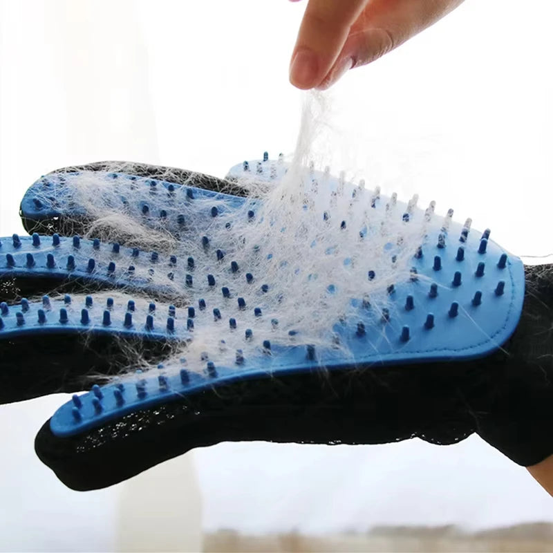 Premium Pet Grooming Glove for Cats and Dogs - Dual-Function Deshedding Brush and Massage Tool for Bathing and Fur Removal