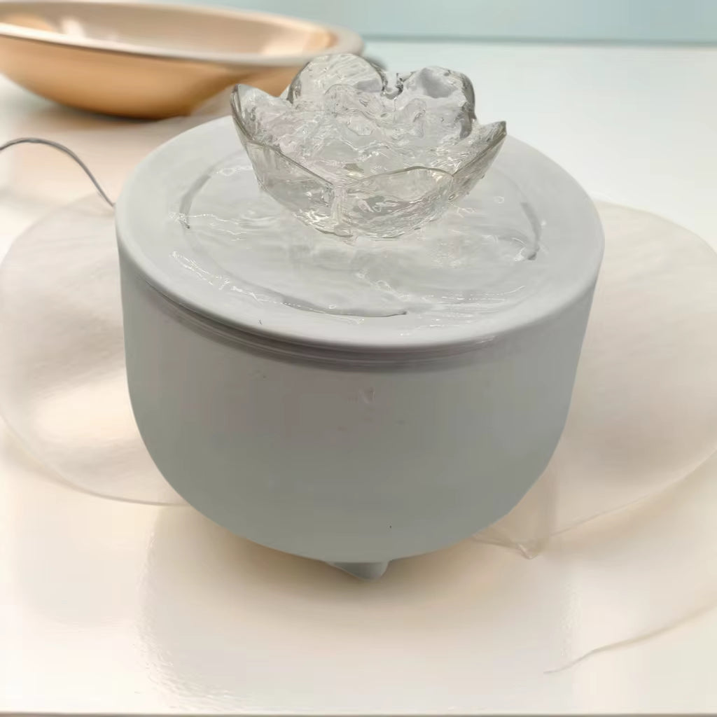 Automatic Pet Water Fountain with USB Connection and Quiet Operation - 1200ml Recirculating Filtered Water Dispenser for Cats