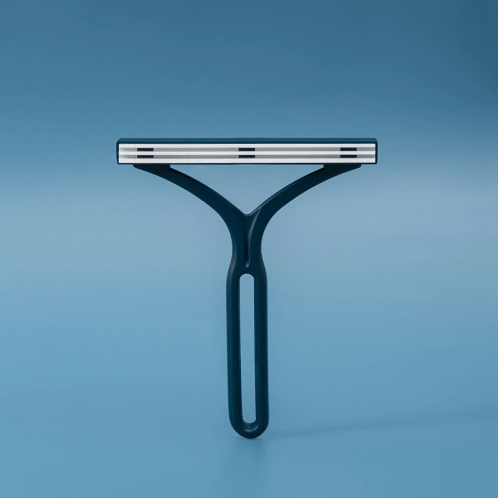Portable Lint Remover and Pet Hair Brush for Efficient Fabric and Upholstery Cleaning